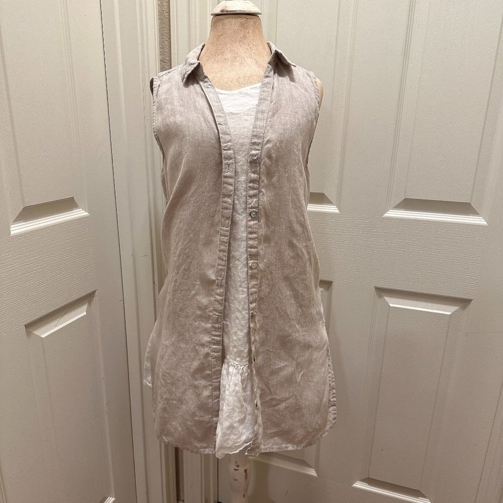 Tahari Women's 100% Hemp Sleeveless Button Down Tunic Top  Blouse Size M Coastal